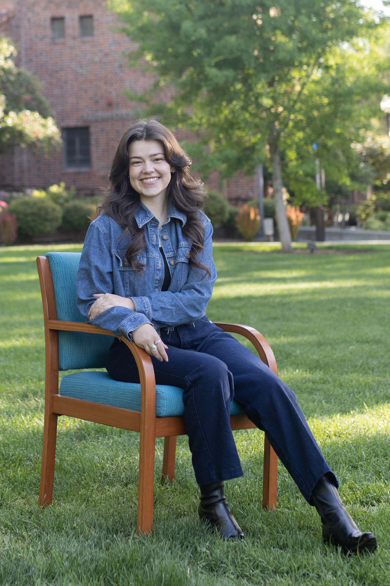 Haley Chelonis seated Haley Chelonis seated